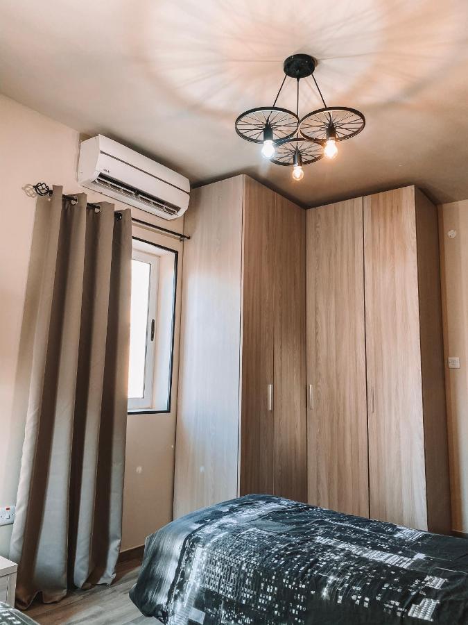 Lovely Modern Apartment In St.Julian Saint Julian's Exterior photo